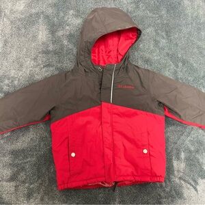 Columbia Red and Brown Hooded Raincoat for All-Weather Protection